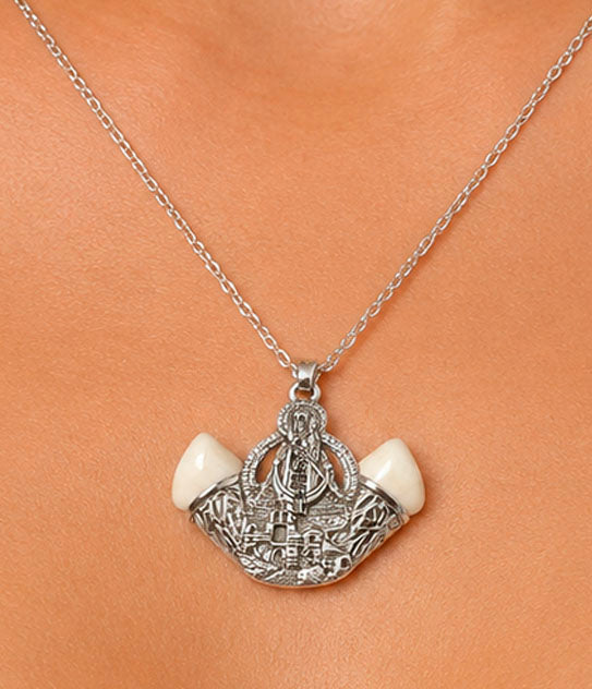 Virgin de la Cabeza Necklace with Deer Pearl and 925 Silver