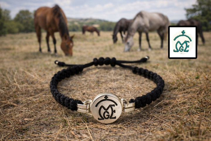 Pulsera-con-tu-hierro-ganadero-con-trenza-algodon-con-plata-10