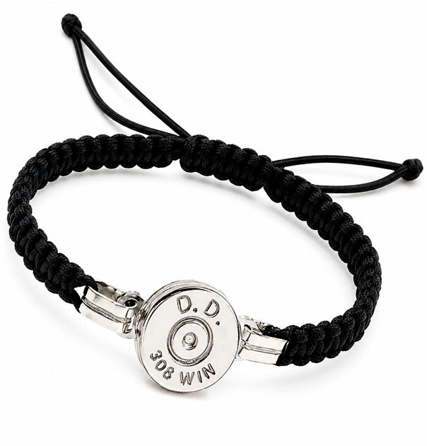 Pulsera culata personalizada con trenza de algodón negro y centro grabado en plata de ley 925