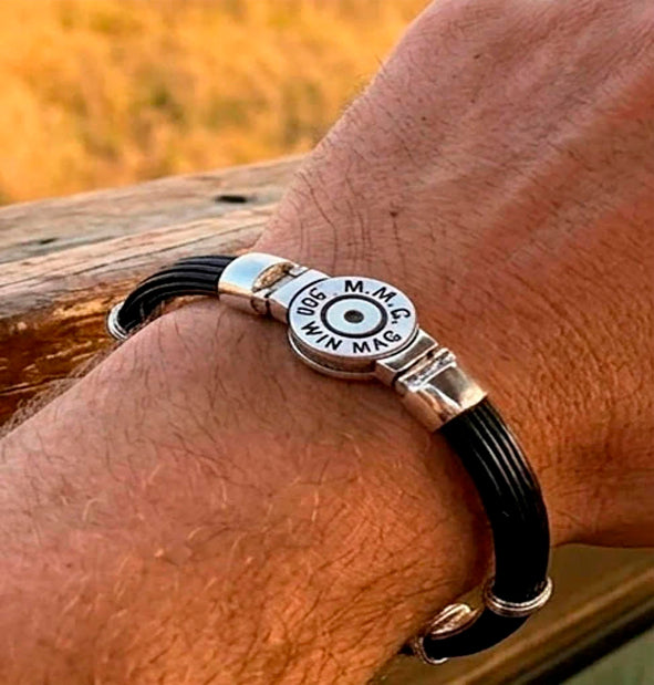 Pulsera Vaina Personalizada 14 mm en Pelo de Búfalo con Media Caña de la firma Joyas de Caza