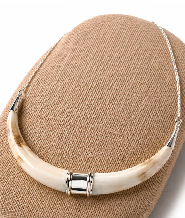 Collar artesanal doble facochero plata 925 hecho a mano en Madrid – joyería cinegética
