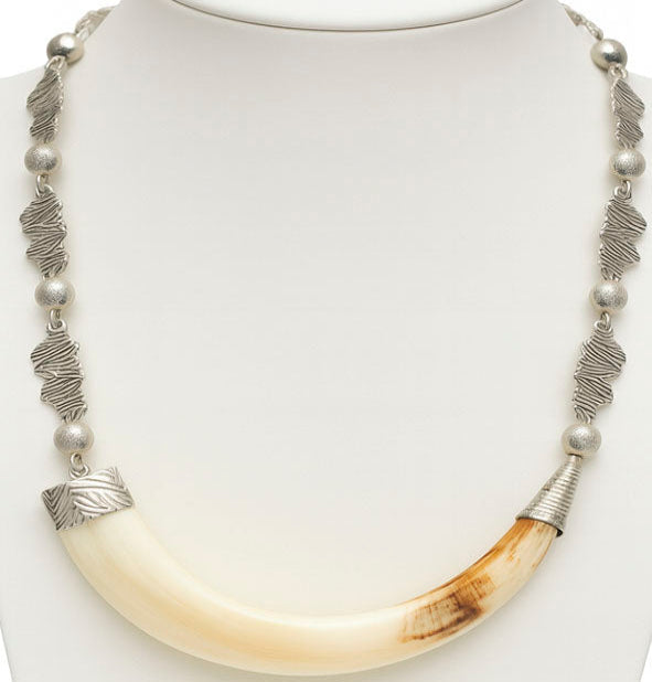 collar-jabali-natural-cadena-animal-print-en-plata-5