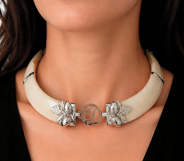 Personalized Boar Necklace with Acorn Leaves in Sterling Silver 925 | Hunting Jewelry