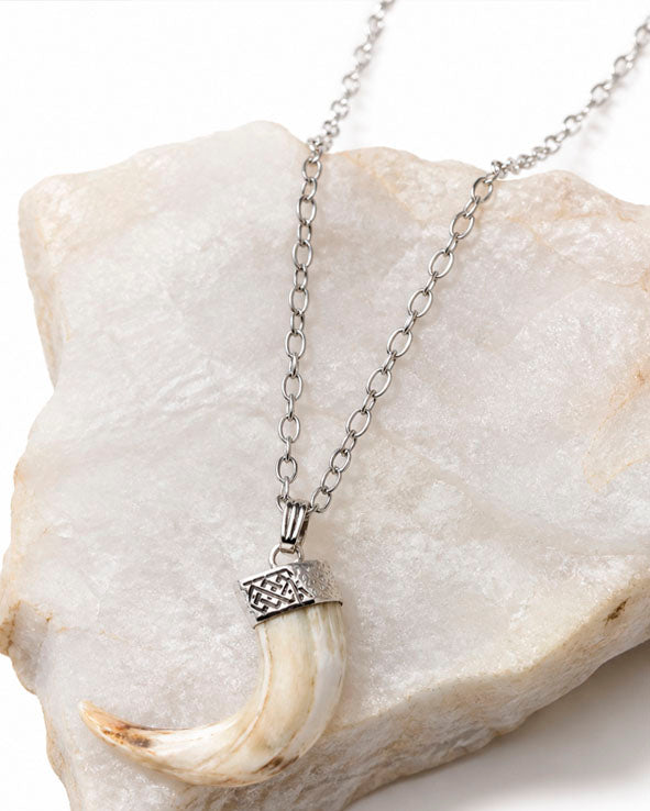 long necklace links wild boar tooth silver key pattern