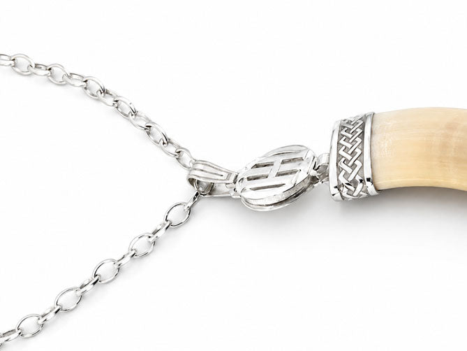 collar largo eslabones colmillo jabalí personalizado en plata