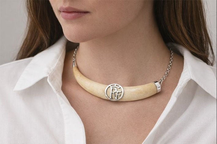 collar-navaja-de-jabali-personalizado-con-plata-5