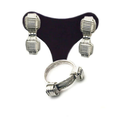 conjunto pendientes nudos y sortija nudos de plata