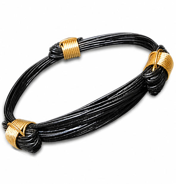 Pulsera 3 Nudos Corredizos de Pelo de Búfalo con Oro 18 Kilates detalle frontal