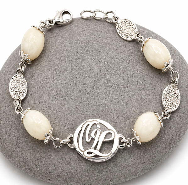 Antler bracelet with 4 personalized silver beads
