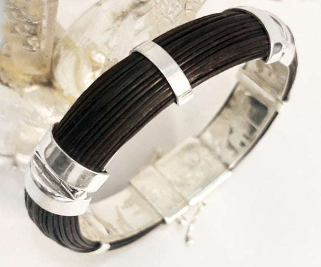 Pulsera de joyería cinegética en pelo de búfalo africano con plata de ley
