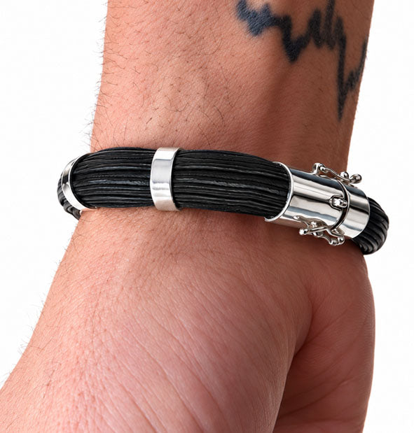 Pulsera Carril Doble Cabeza de Elefante Pelo de Búfalo y Plata 925 10 mm  Joyas de Caza detalle del cierre