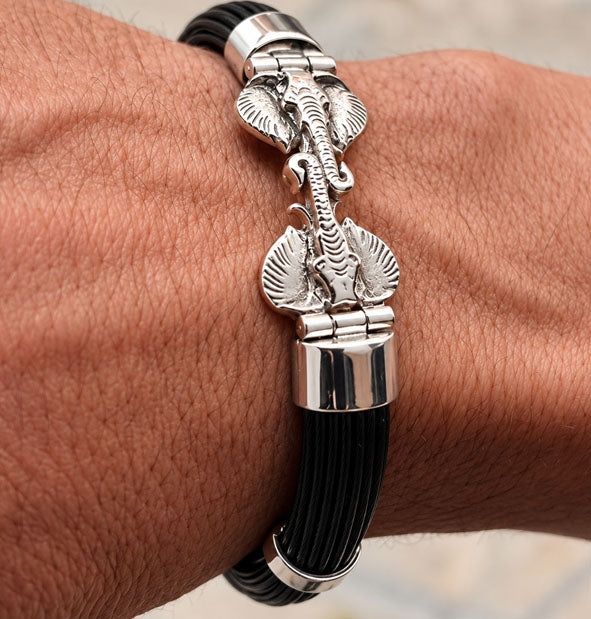 Pulsera Carril Doble Cabeza de Elefante Pelo de Búfalo y Plata 925 10 mm  Joyas de Caza detalle de los elefantes