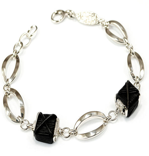 pulsera-eslabones-con-nudos-de-pelo-de-bufalo-en-plata-de-ley-10