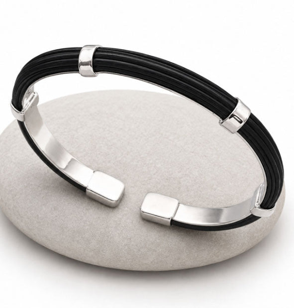 Pulsera Media Caña de Pelo de Búfalo con Plata de Ley 7mm