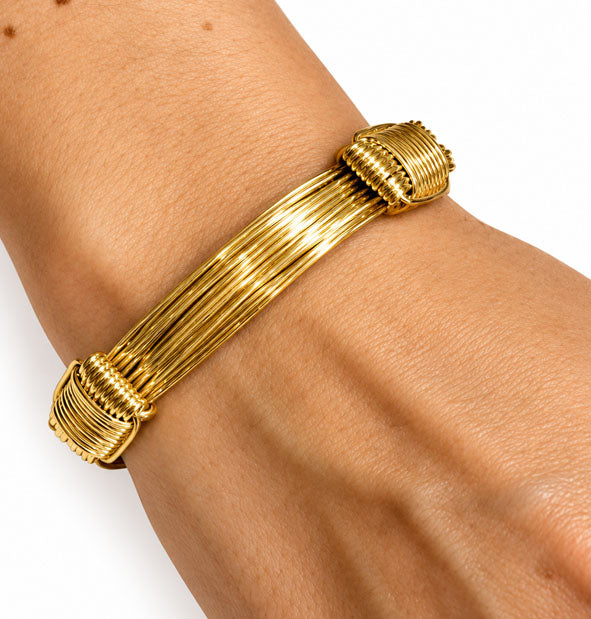 Pulsera 12 Hilos Nudos Corredizos en Oro 18K  11 mm Joyas de Caza