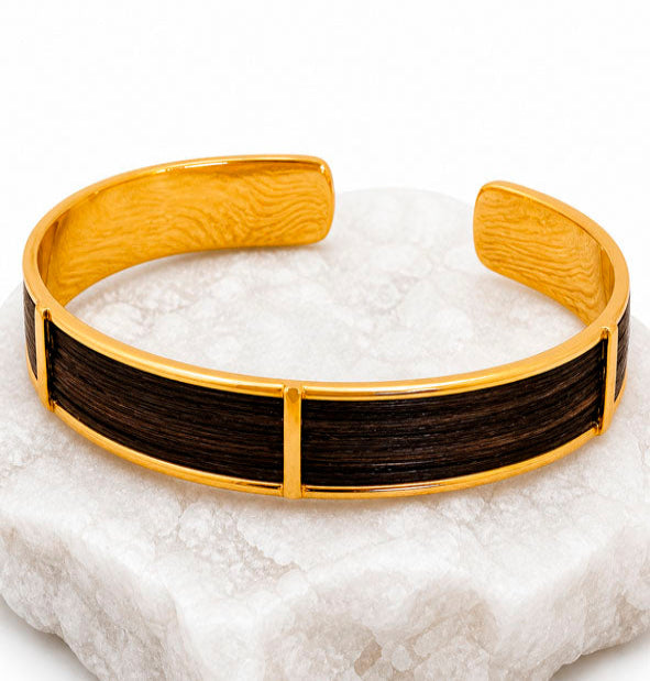 pulsera plana carril mediana pelo bufalo con oro 18 kilates