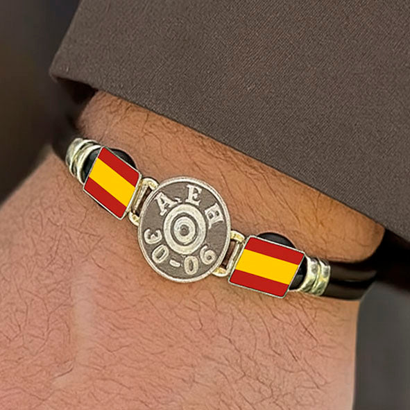 pulsera-replica-culata-bala-con-cuero-y-bandera-Espana-en-plata-20