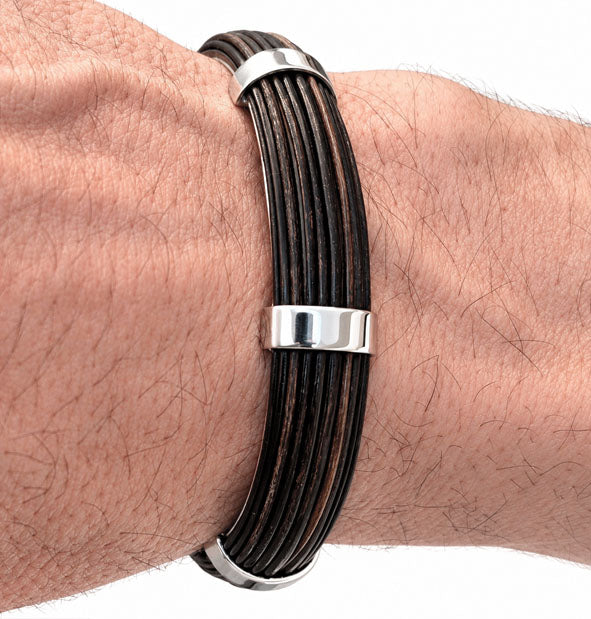 Pulsera Rígida Media Caña de Pelo de Búfalo con Plata de Ley 14mm – Edición 25 Aniversario