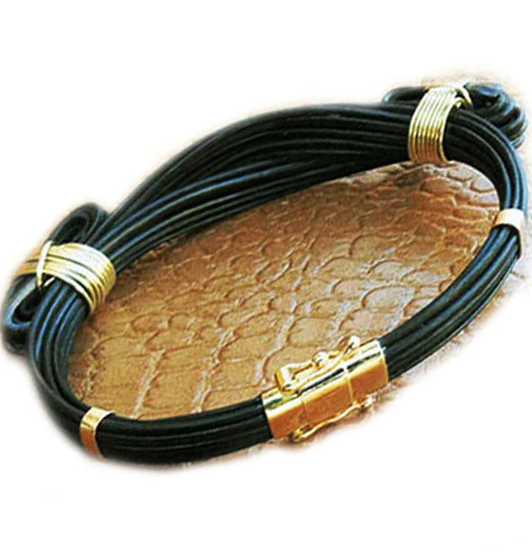 pulsera 2 nudos corredizos en pelo bufalo con cierre cajetin con oro 18 kilates