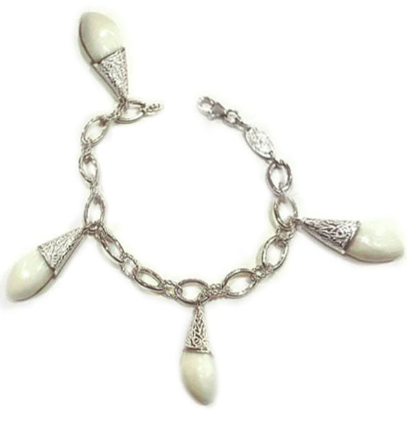 pulsera cadena con 4 campanitas perla venado en plata 1