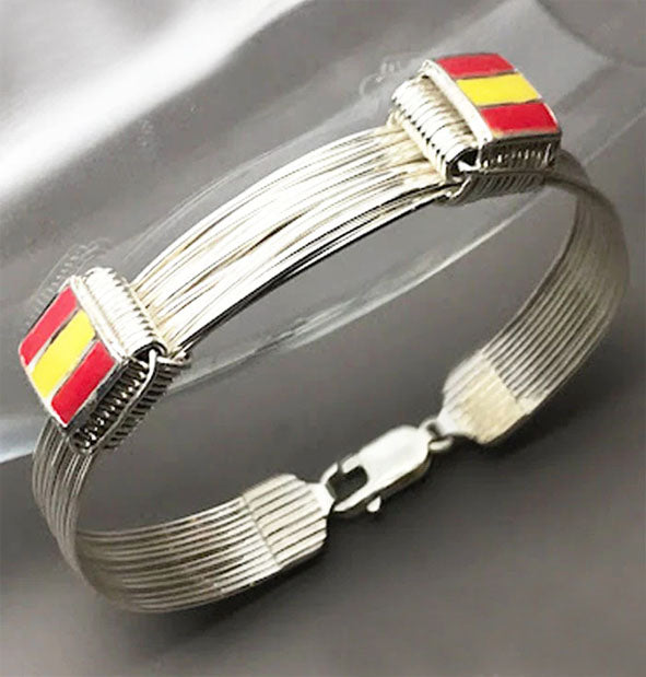 pulsera nudos corredizos 12 hilos y bandera de España en plata de ley